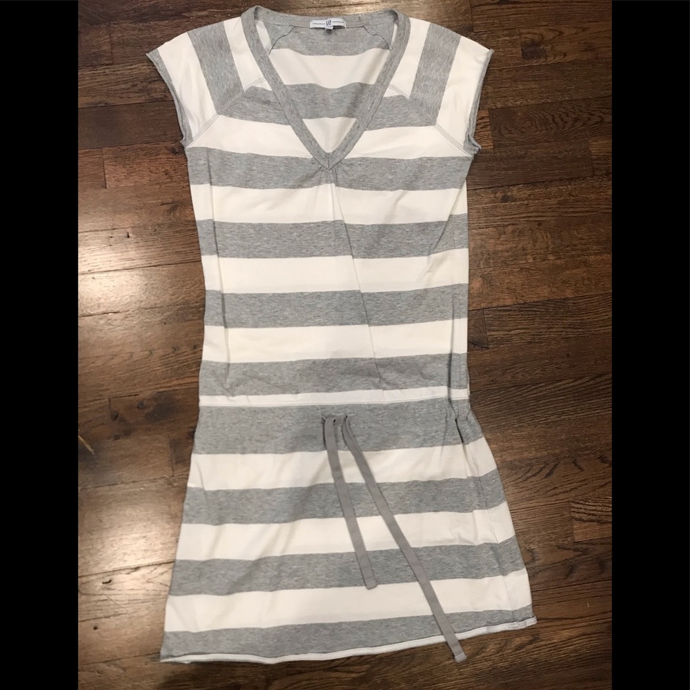 GAP cotton striped dress